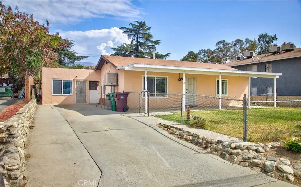 3135 W George, Banning, CA 92220 - #1