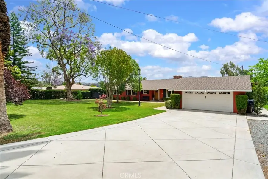 2886 Mcallister, Riverside, CA 92503 - #2