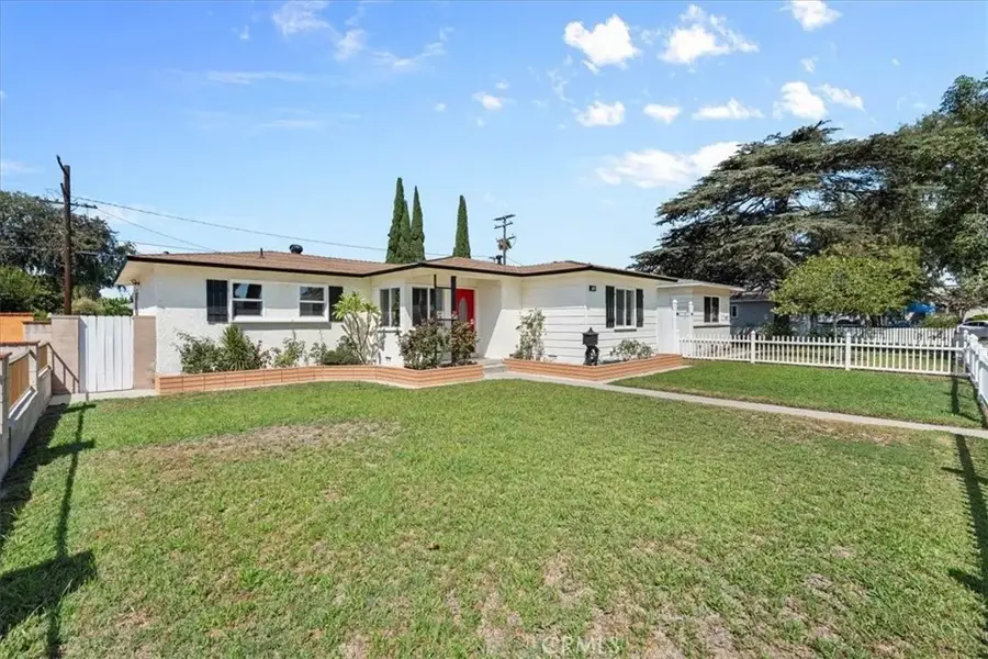 611 S Pine, Anaheim, CA 92805 - #3