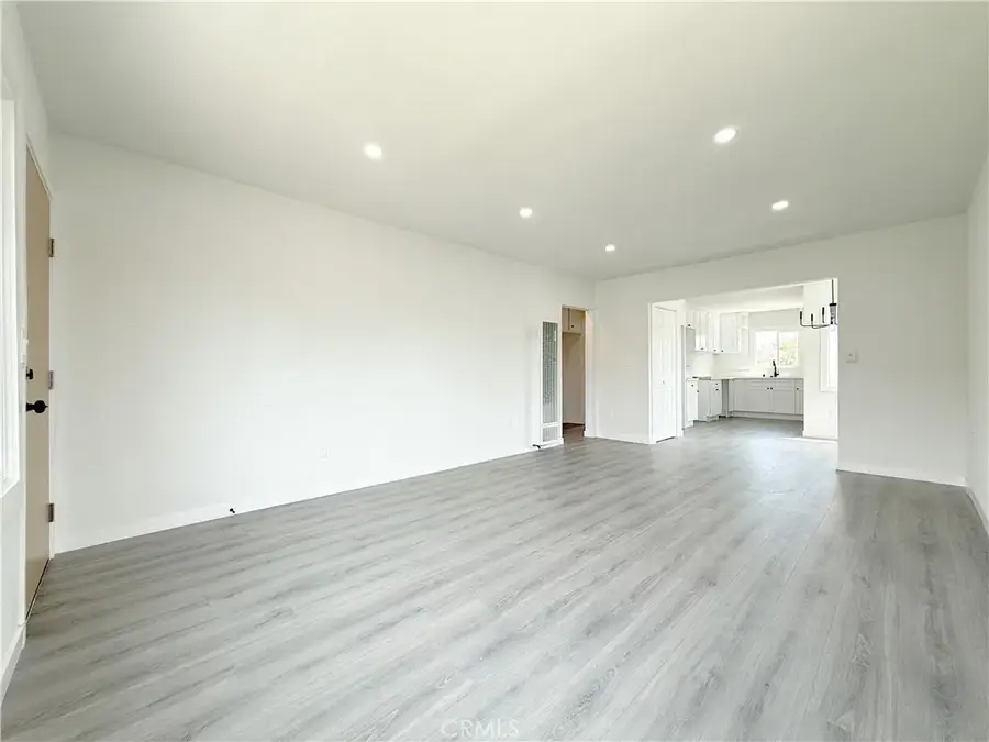 336 W Caldwell Street, Compton, CA 90220 - #3