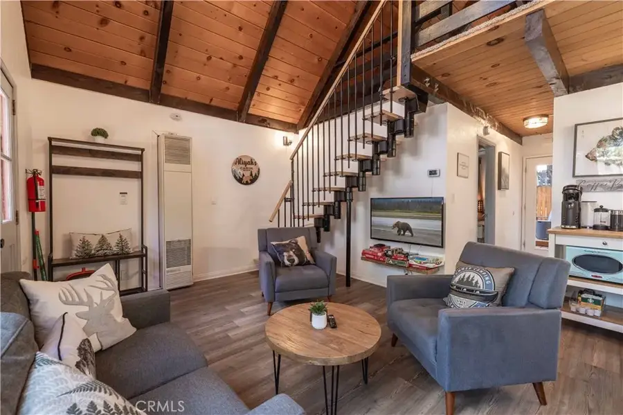 818 W Rainbow, Big Bear City, CA 92314 - #3