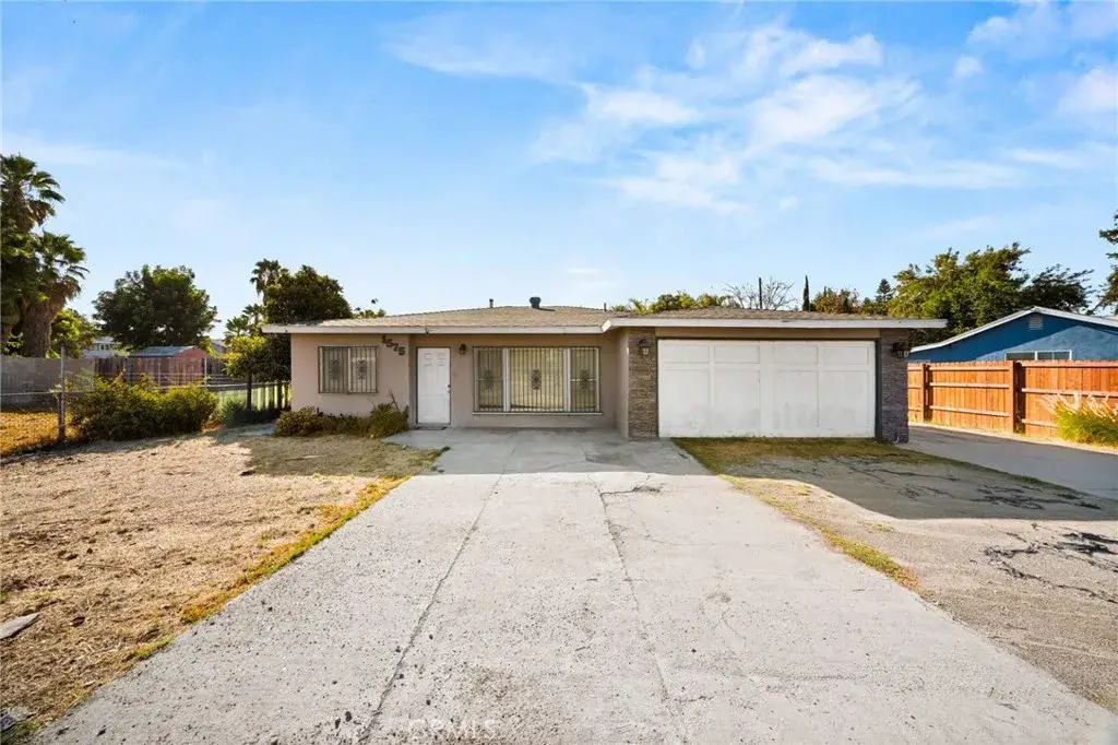 1575 S Tippecanoe, San Bernardino, CA 92408 - #1