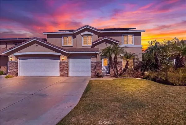 825 Derby, Corona, CA 92882