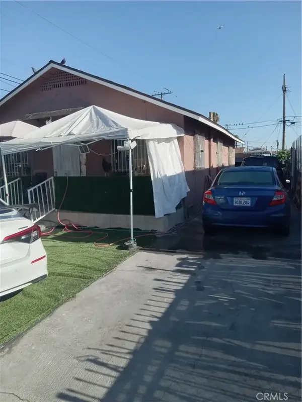 233 W 109th, Los Angeles, CA 90061