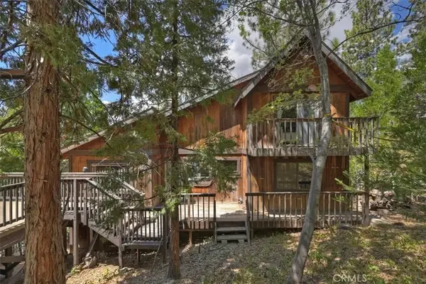 983 Teakwood, Lake Arrowhead, CA 92352