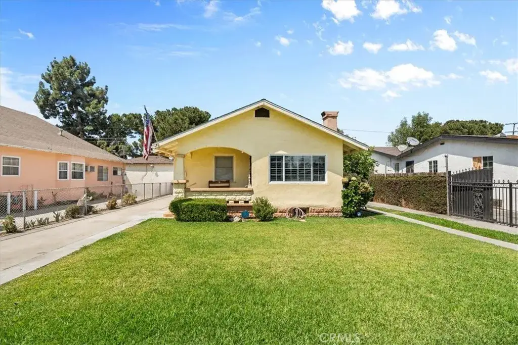 7715 Whitsett, Los Angeles, CA 90001 - #1