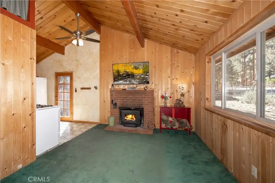 337 Holmes Lane, Sugarloaf, CA 92386 - #3