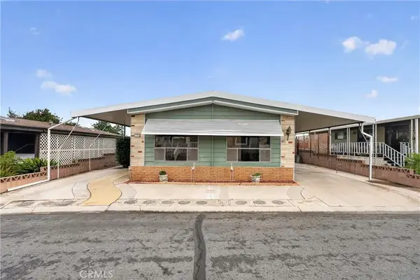 1365 Thornwood Square, Corona, CA 92882