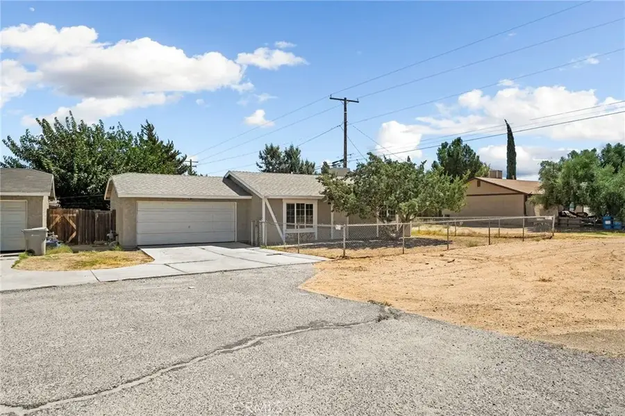 9891 3rd Avenue, Hesperia, CA 92345 - #3
