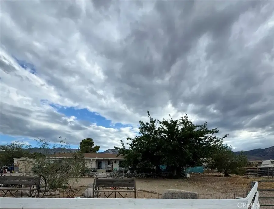 32811 Azurite, Lucerne Valley, CA 92356 - #2