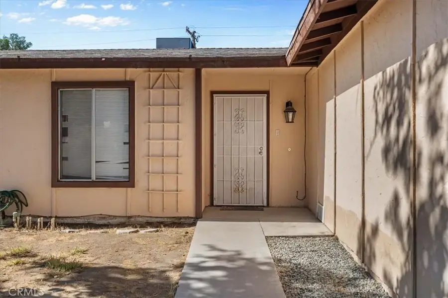 16070 Andover Dr, Victorville, CA 92394 - #2