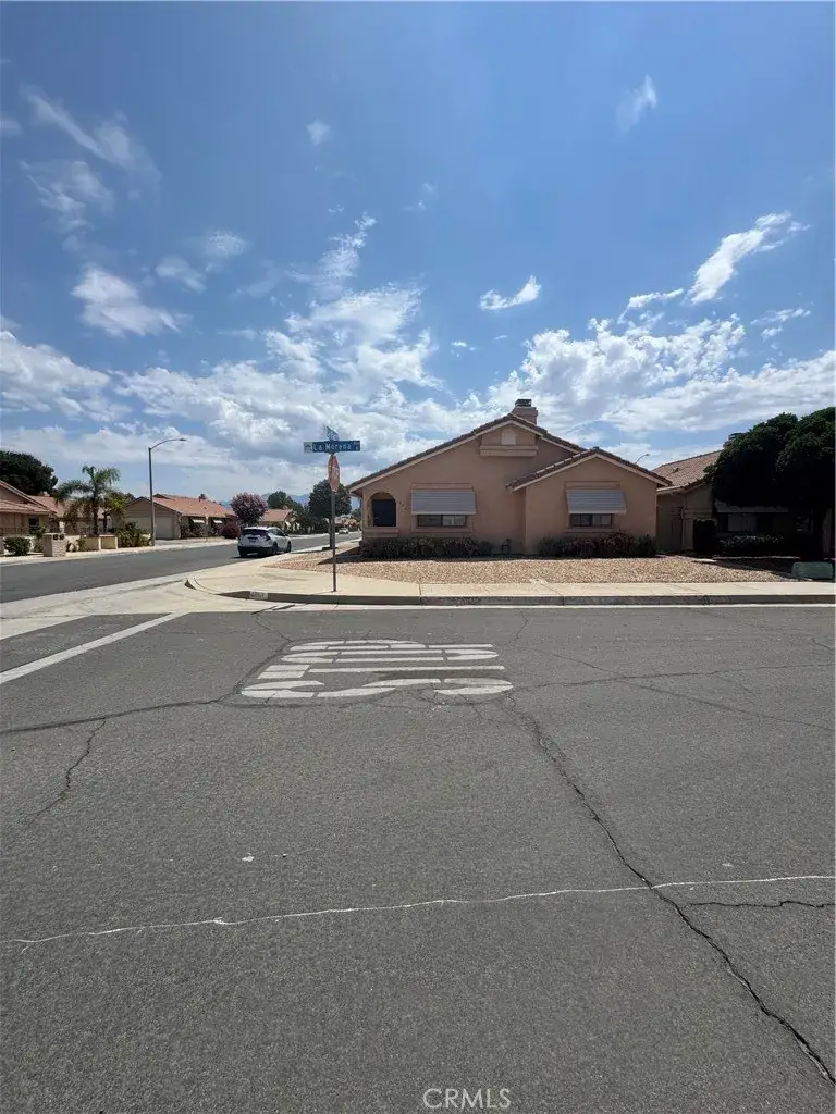 844 La Morena, Hemet, CA 92545 - #3