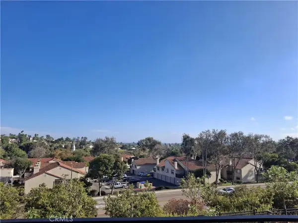 3555 Via Nido, Carlsbad, CA 92009