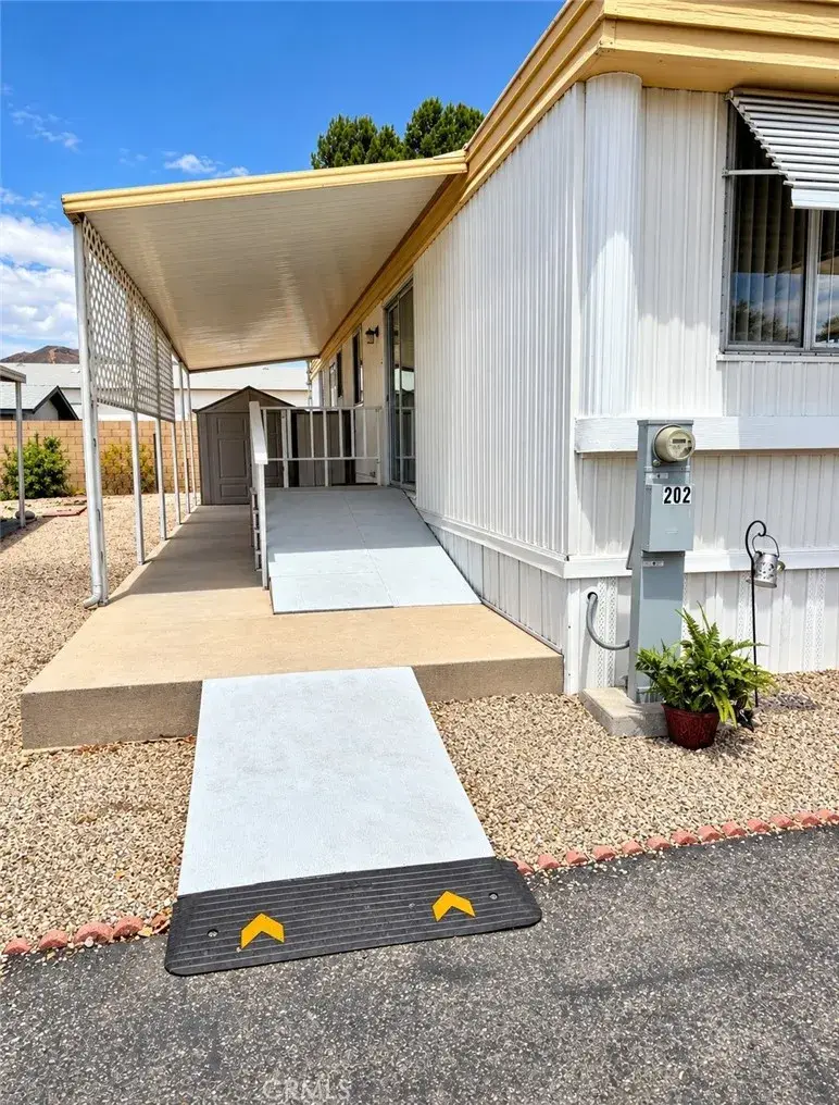 12220 5th St #202, Yucaipa, CA 92399 - #2