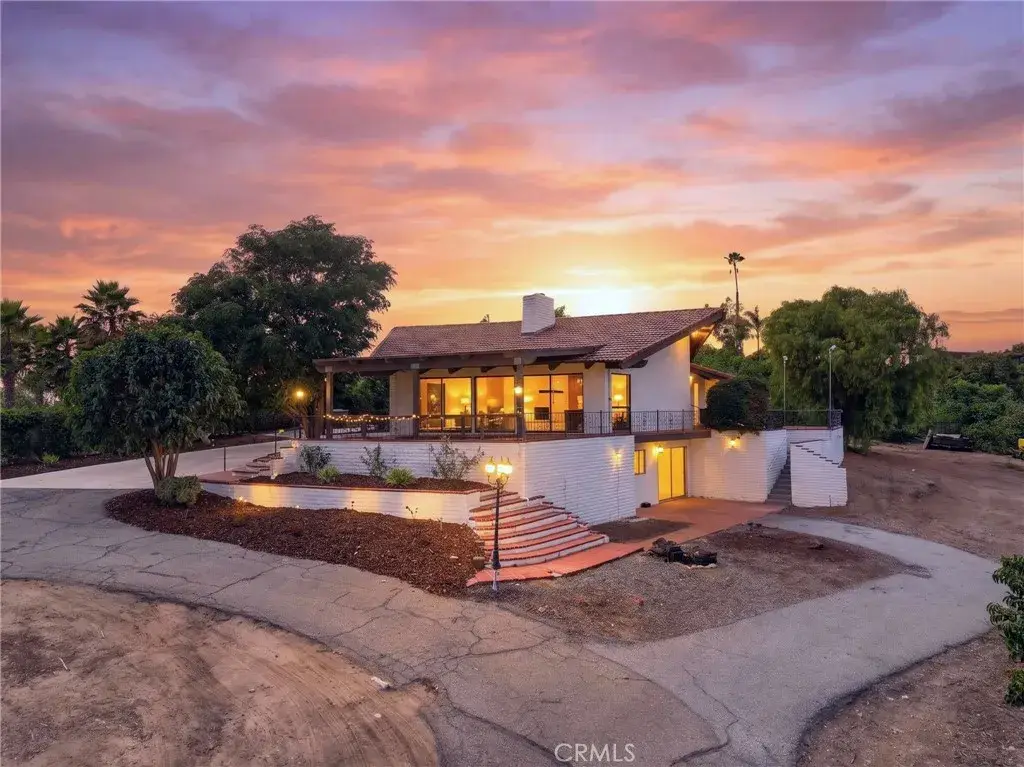 2801 E Mission Road, Fallbrook, CA 92028 - #1