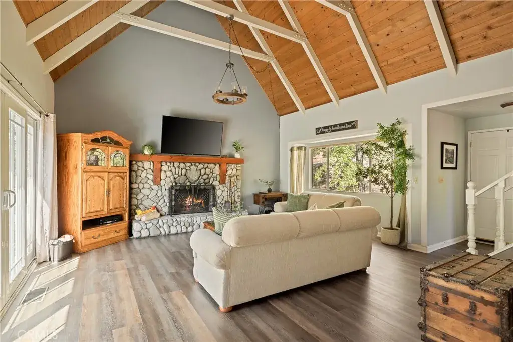 28165 Grenoble, Lake Arrowhead, CA 92352 - #1