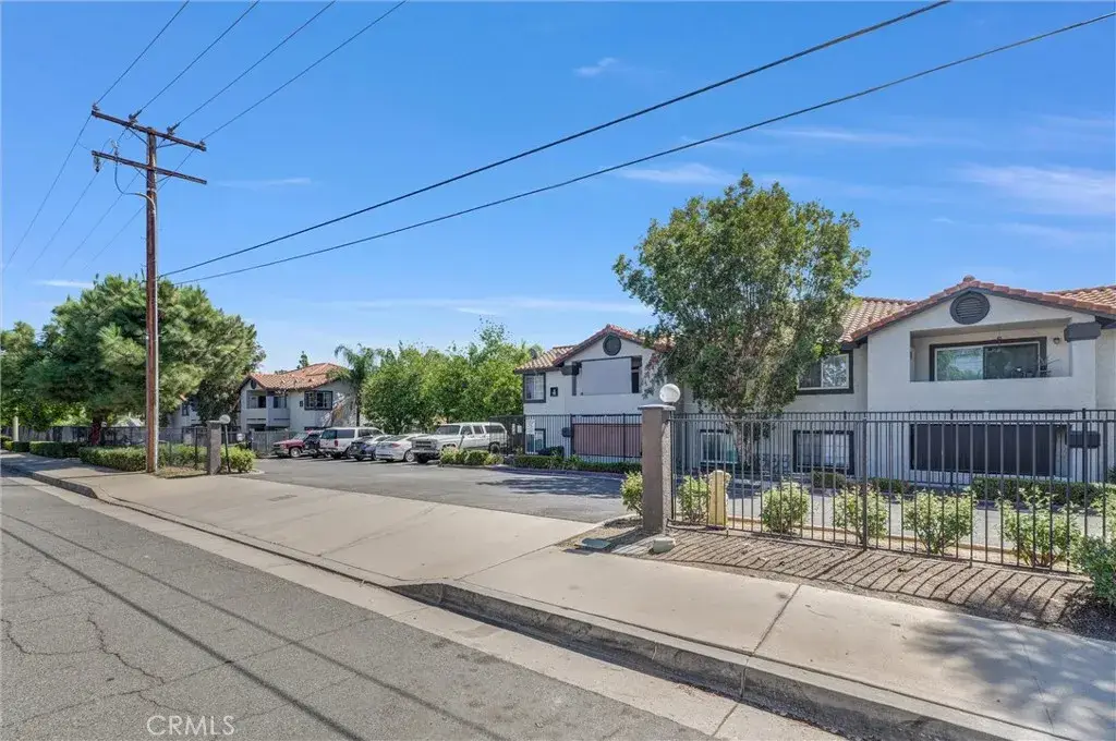 16377 Lakeshore #2B, Lake Elsinore, CA 92530 - #1