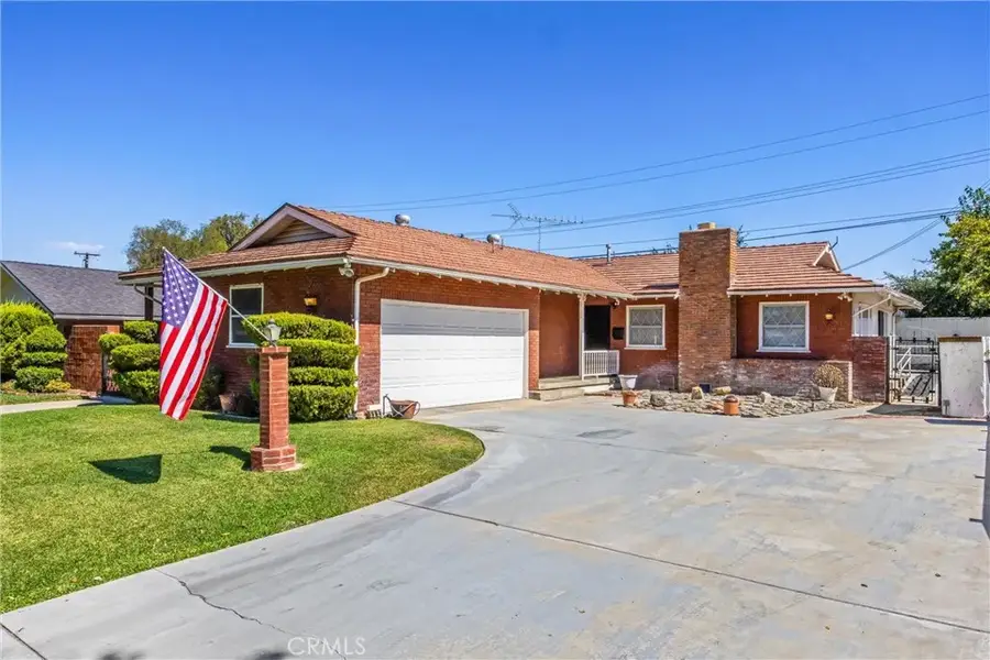 6730 Montclair Dr, Riverside, CA 92504 - #2