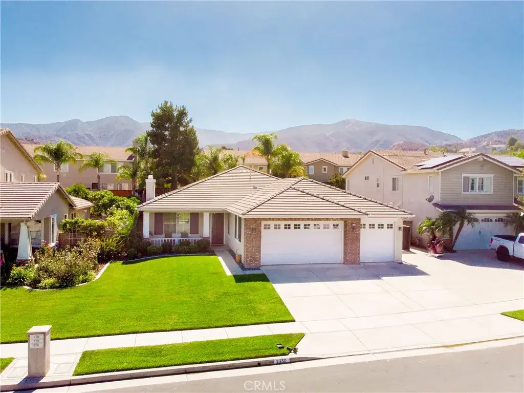 1330 Stuart Circle, Corona, CA 92882 - #1