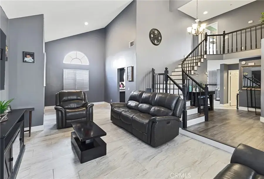 5703 Evergem Avenue, Palmdale, CA 93552 - #2