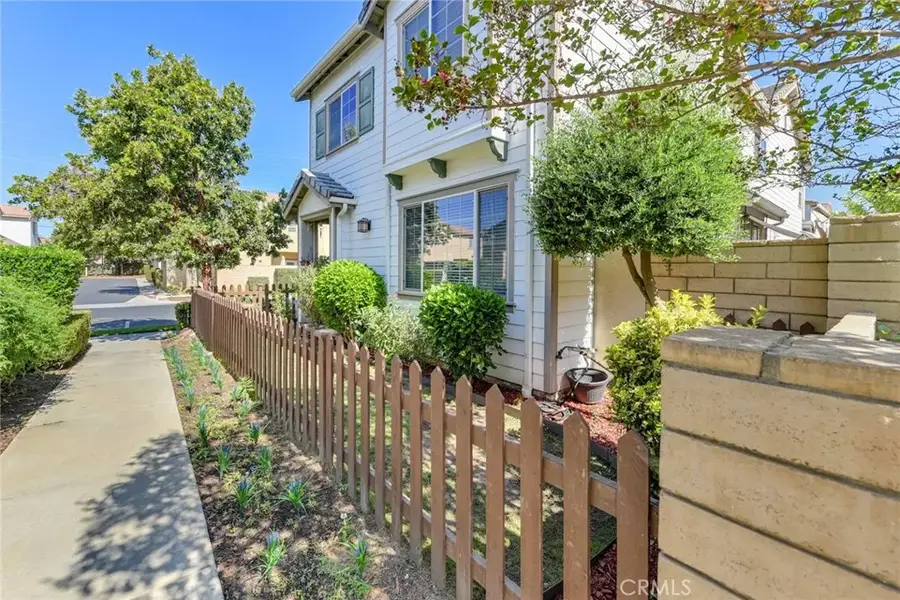 450 Merced Court, Corona, CA 92878 - #3