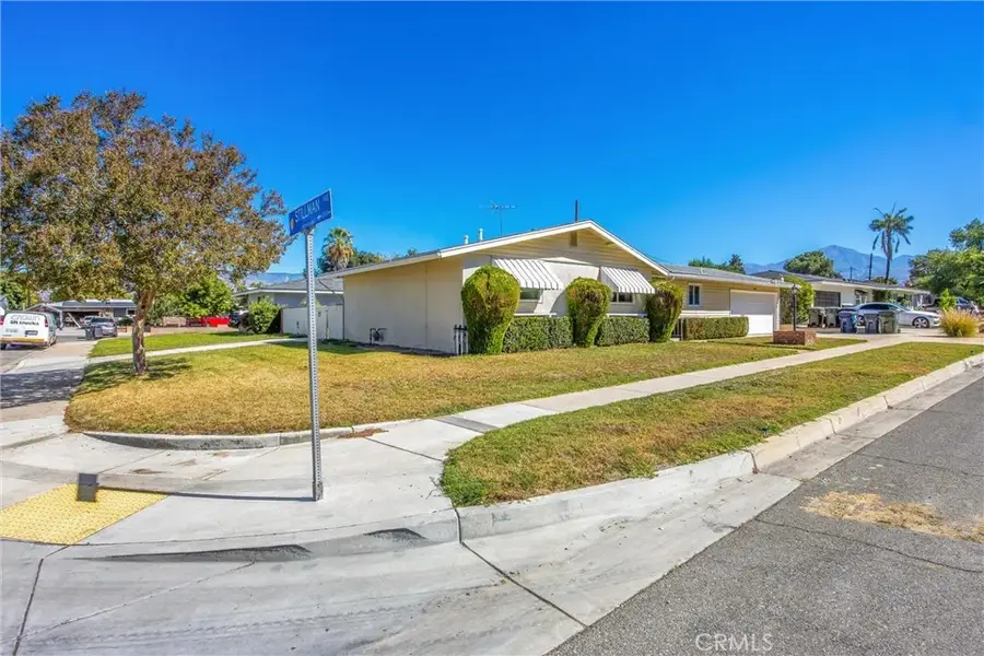 1319 Stillman, Redlands, CA 92374 - #3