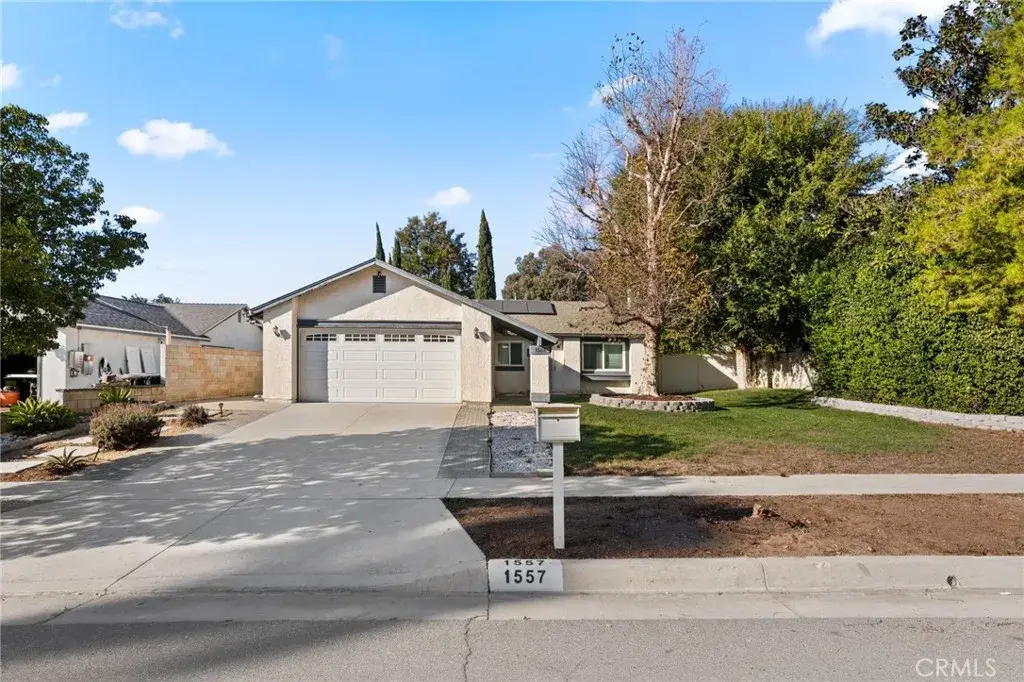 1557 Cambridge Avenue, Redlands, CA 92374 - #1
