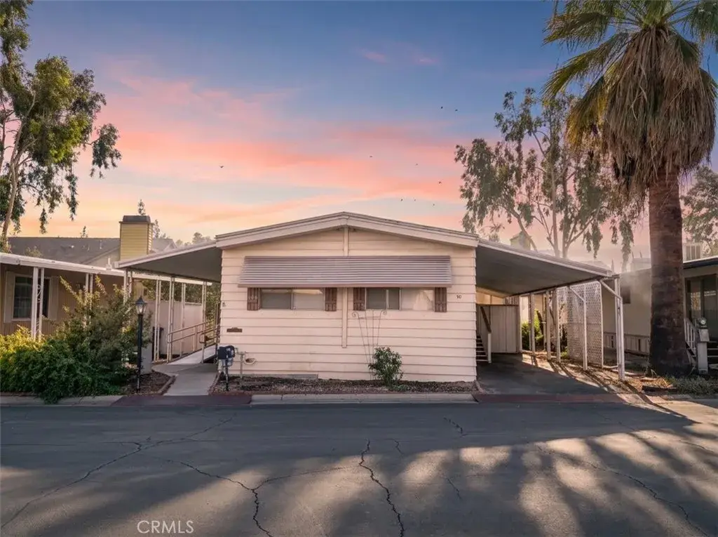 2692 Highland Ave #102, Highland, CA 92346 - #1