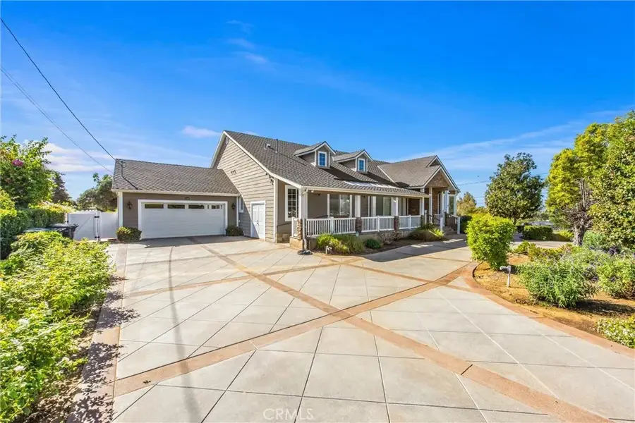 31027 E Sunset Drive North, Redlands, CA 92373 - #2