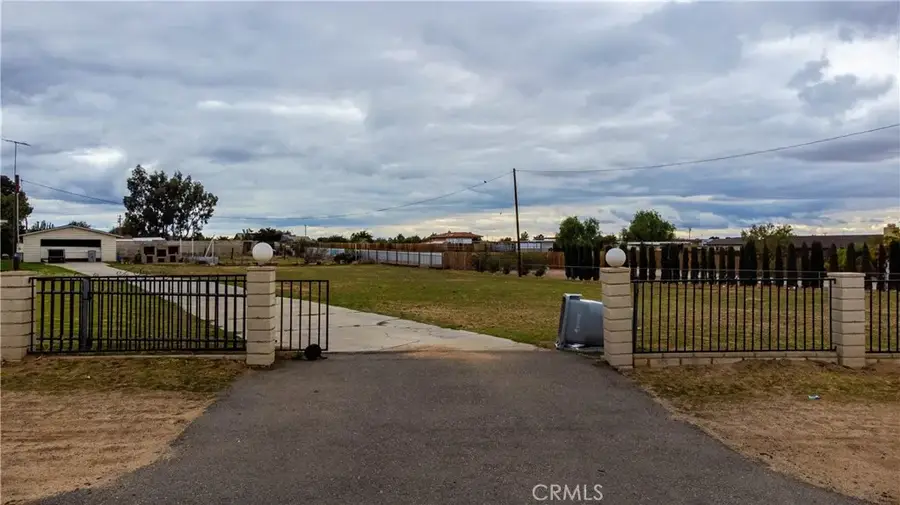 11018 8th, Hesperia, CA 92345 - #3