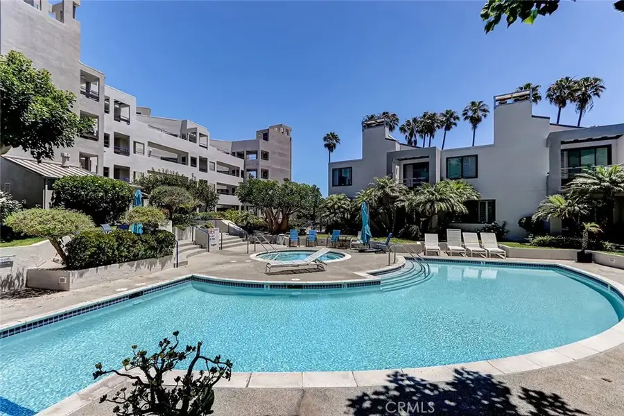 510 The Village #203, Redondo Beach, CA 90277 - Image #2
