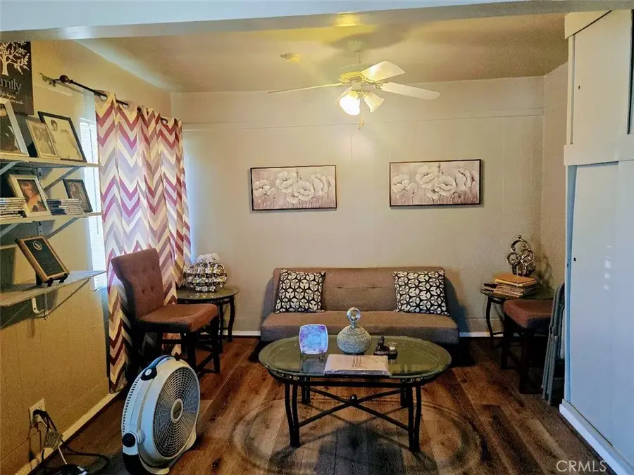 3120 W 63rd Street, Los Angeles, CA 90043 - #2