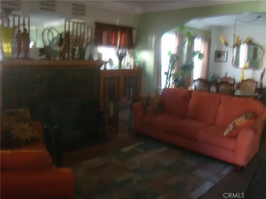 812 W 103rd, Los Angeles, CA 90044 - Image #2