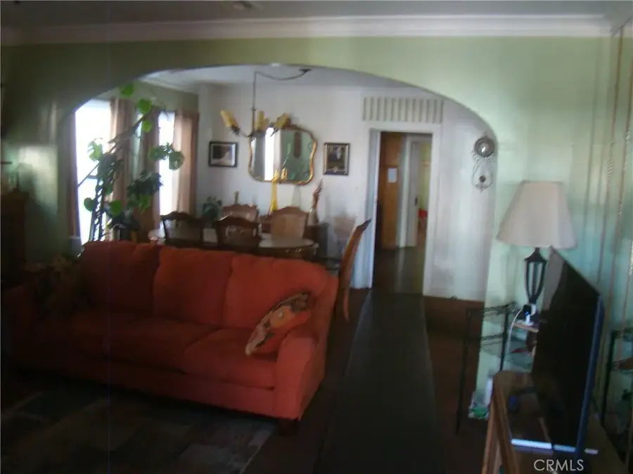 812 W 103rd, Los Angeles, CA 90044 - Image #3