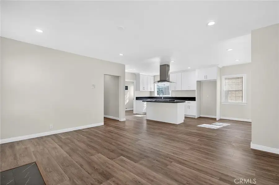 8734 Dalton, Los Angeles, CA 90047 - Image #3