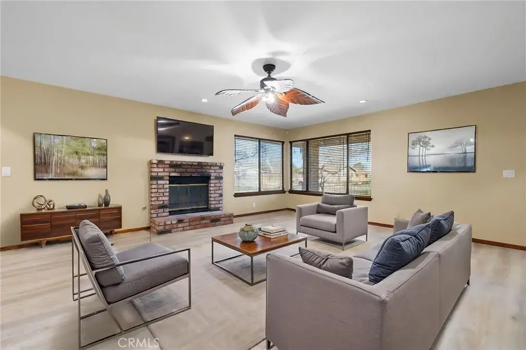 9756 E Avenue S4, Littlerock, CA 93543 - #1