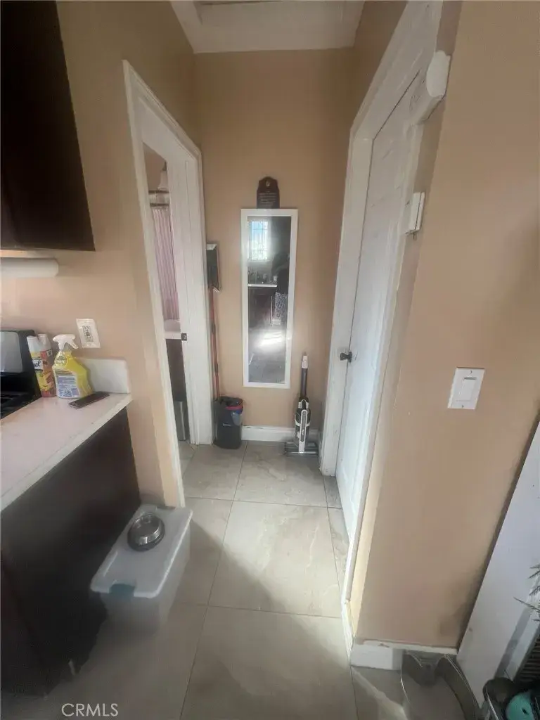 2000 W 54th, Los Angeles, CA 90062 - #3