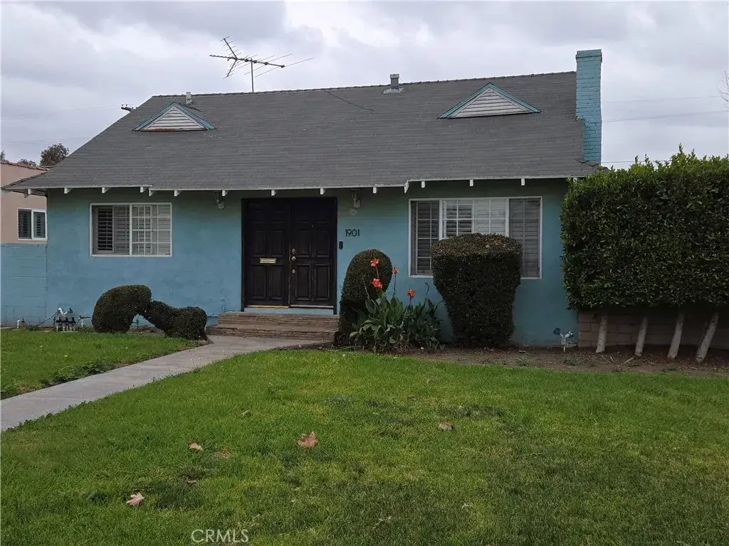 1901 W 77th, Los Angeles, CA 90047 - #1