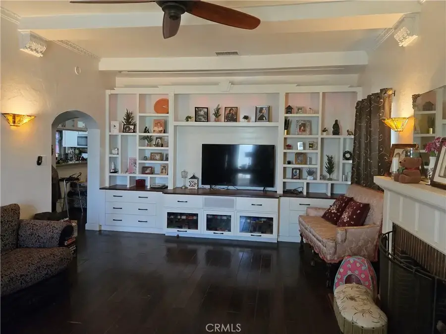 8215 S Mariposa, Los Angeles, CA 90044 - #2
