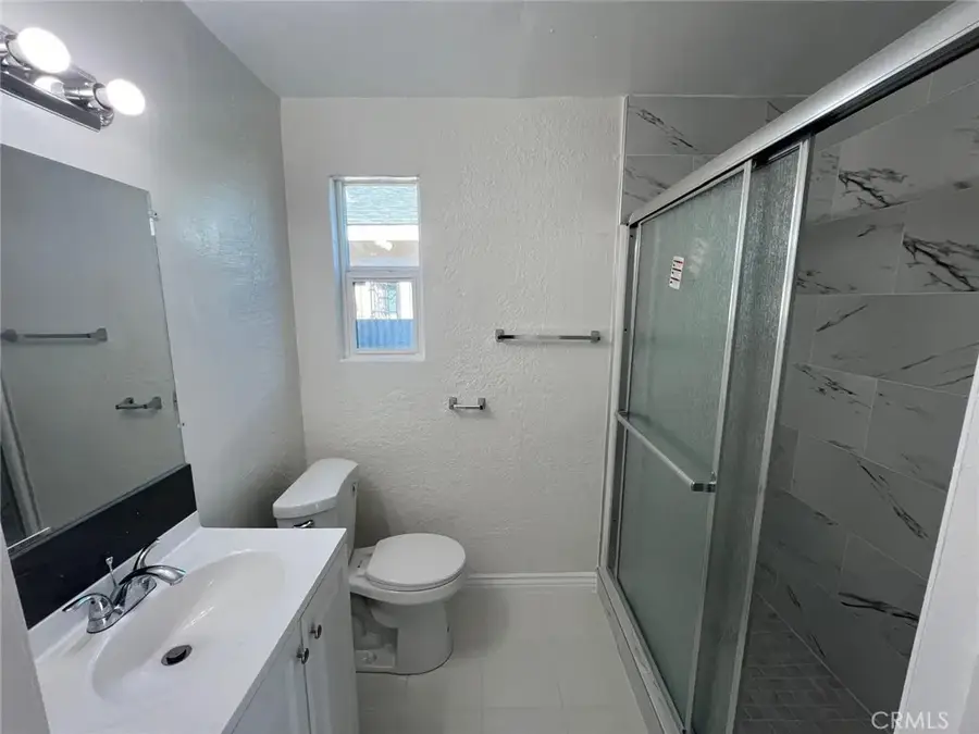 1110 W. 92nd Street, Los Angeles, CA 90044 - #3