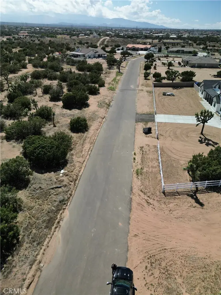 11075 Heartland, Oak Hills, CA 92344 - Image #2