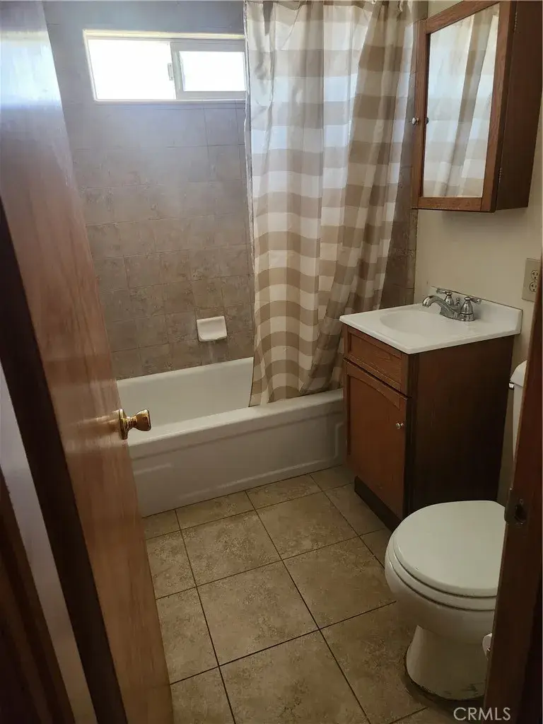 710 W Fairway Boulevard, Big Bear City, CA 92314 - Image #2