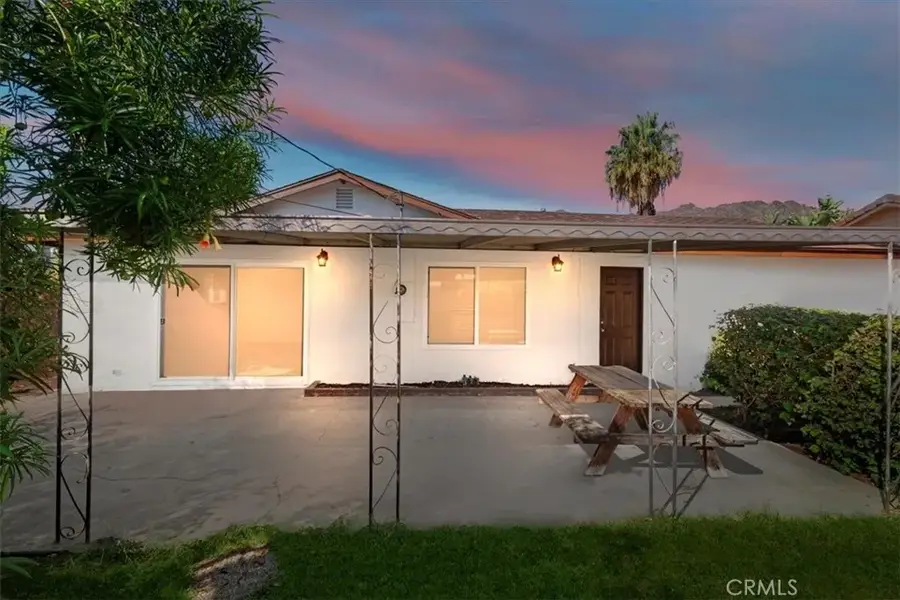 230 E Blaine, Riverside, CA 92507 - Image #2