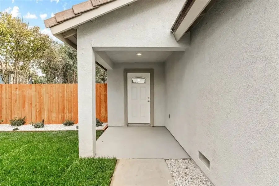 1061 Tiajuana Street North, San Bernardino, CA 92411 - Image #2