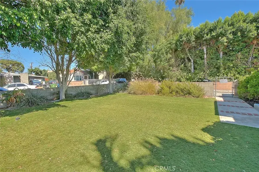15524 Lemarsh Street, Mission Hills, CA 91345 - Image #2