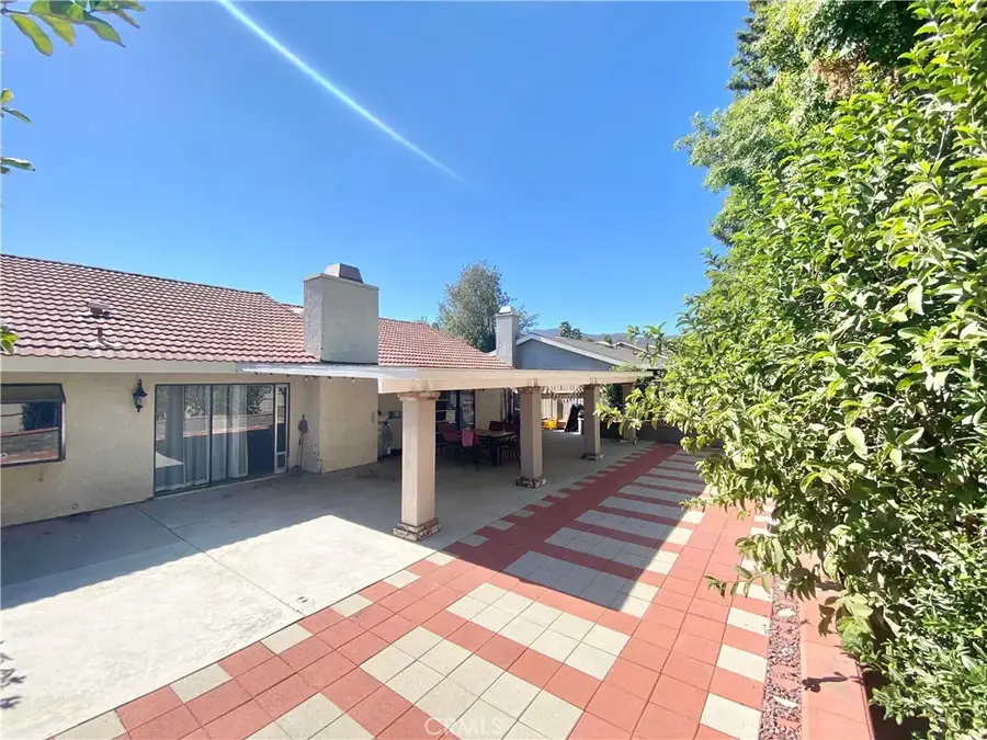 3526 Lake Crest Drive, Lake Elsinore, CA 92530 - Image #2