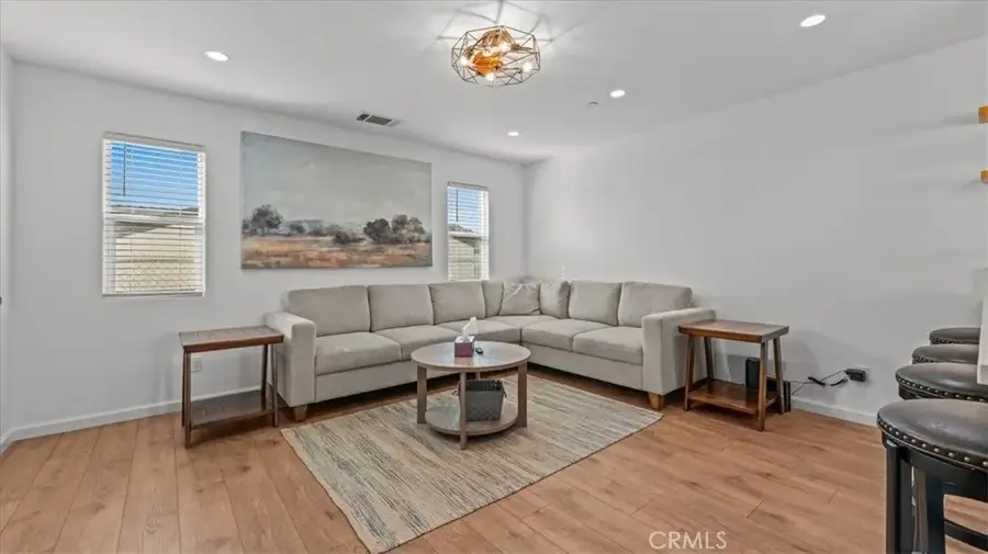 1475 Holly Avenue, Colton, CA 92324 - Image #3