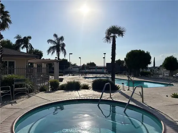 140 W Pioneer #93, Redlands, CA 92374