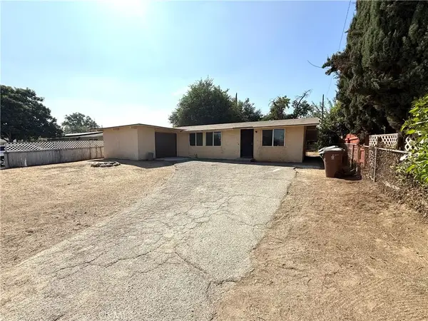1765 Alston, Colton, CA 92324