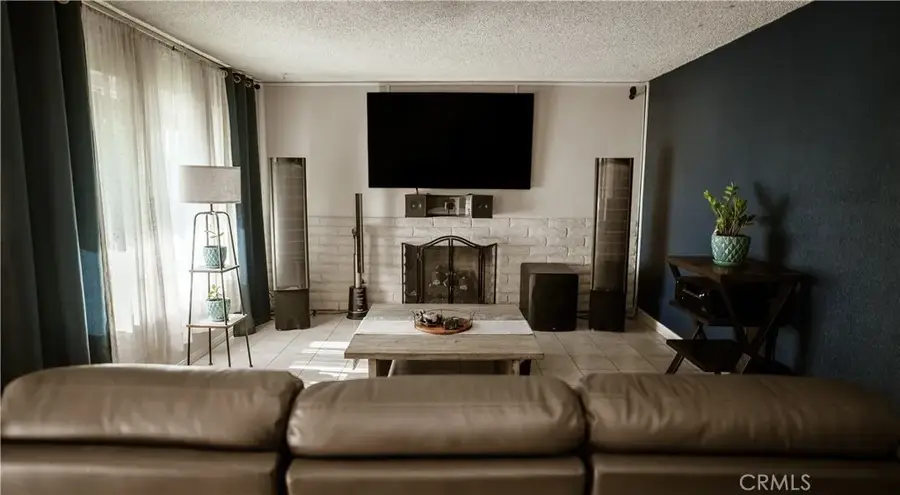 41272 Mayberry, Hemet, CA 92544 - Image #3